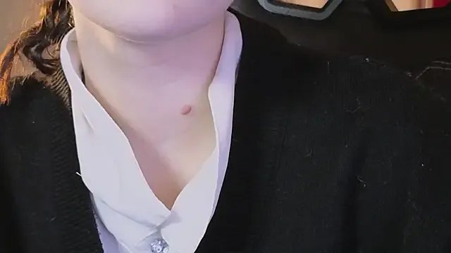 ELLIEJAY on StripChat