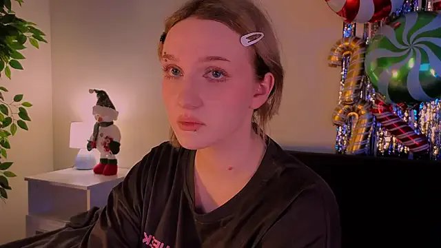 ELLIEJAY on StripChat