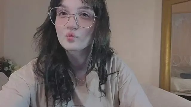 ELLIEJAY on StripChat