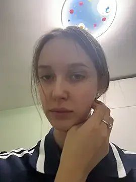 ElliRose on StripChat