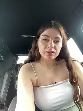 EllyNora on StripChat