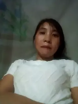 emaame68 on StripChat 