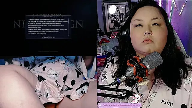 EmGreens on StripChat