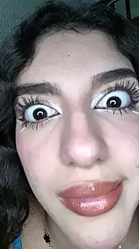 Offline Emily-hottson on StripChat