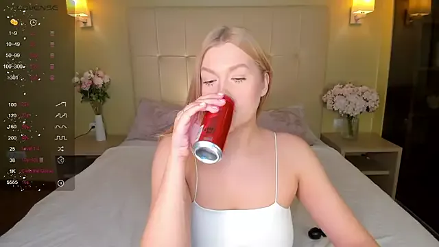 Freechat Emma__Leee on StripChat