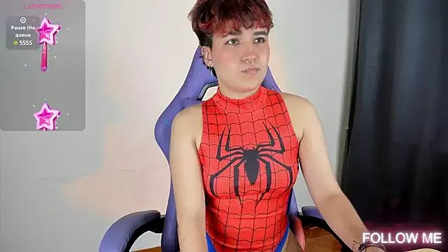 emma_cute7 on StripChat