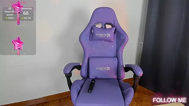 emma_cute7 on StripChat