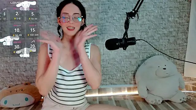 emma_unu on StripChat