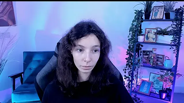 Offline EmmanuellBrown on StripChat