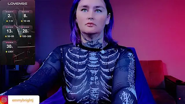 Emmybrightj_ on StripChat