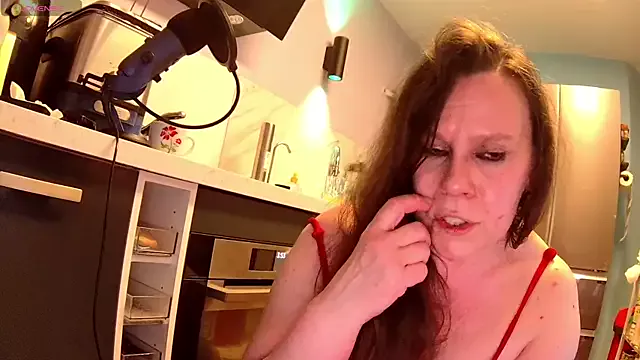 Offline Endrocleia on StripChat