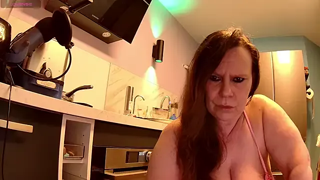 Offline Endrocleia on StripChat