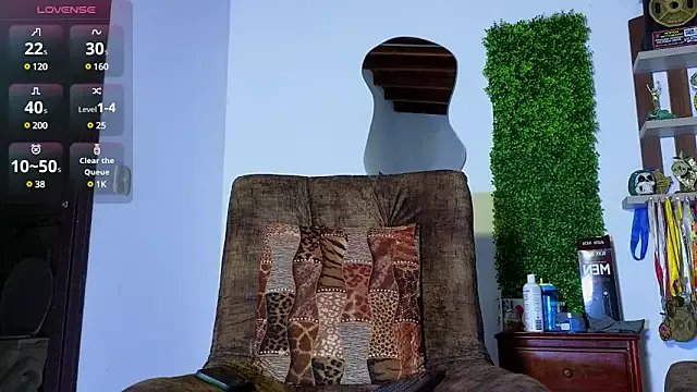 ERIC_HARRISON on StripChat