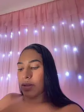 ericajohnson_ on StripChat