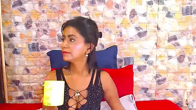 Offline EroticSexyStripper on StripChat