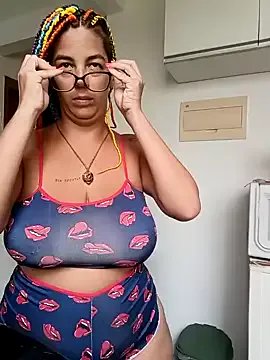 Escarlate4you_ on StripChat