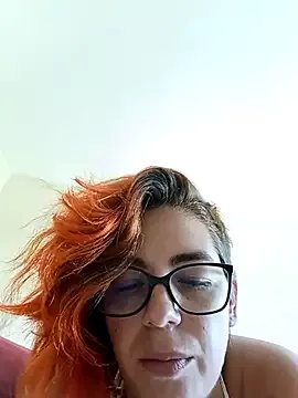 Escarlate4you_ on StripChat