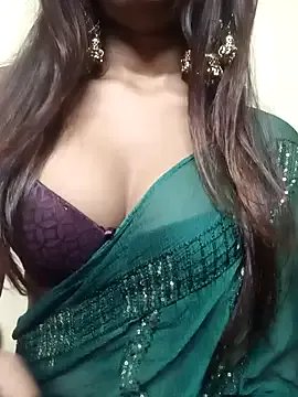 Esha_Babyy on StripChat