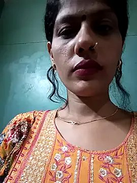 Eshwari_Chopra on StripChat