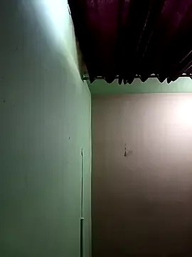 Eshwari_Chopra on StripChat