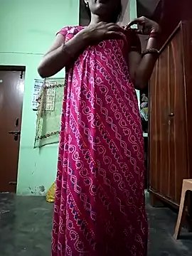 Eshwari_Chopra on StripChat