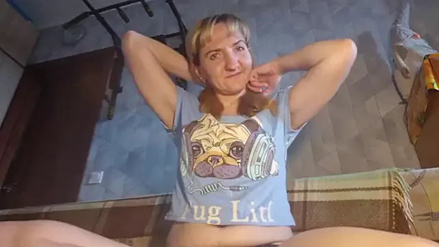 Offline EstrellaWalters on StripChat