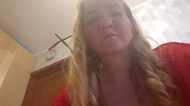 Offline EstrellaWalters on StripChat