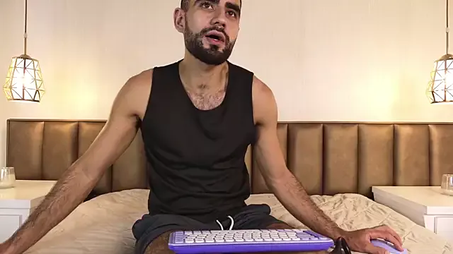 Offline Ethan__Walker on StripChat