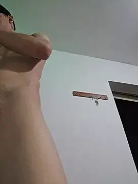 Ethanho0t on StripChat