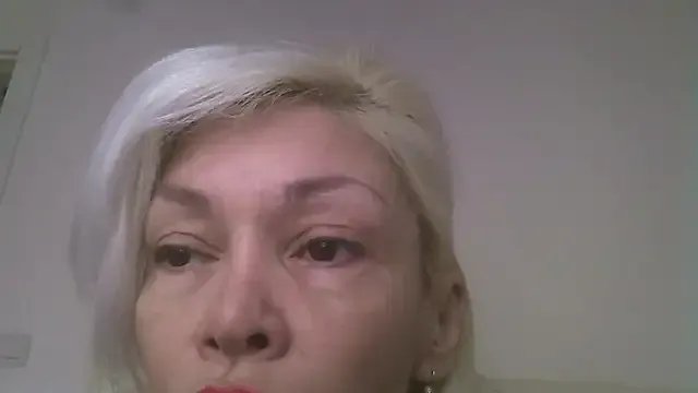 EvaaMina on StripChat