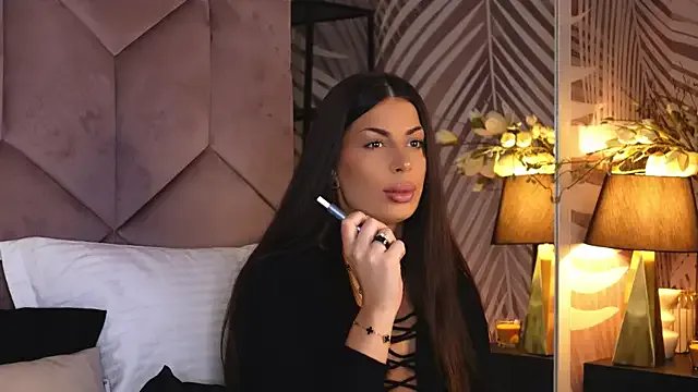 EvaRhea on StripChat