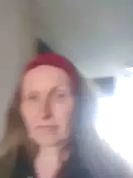 Evelina_cute on StripChat 