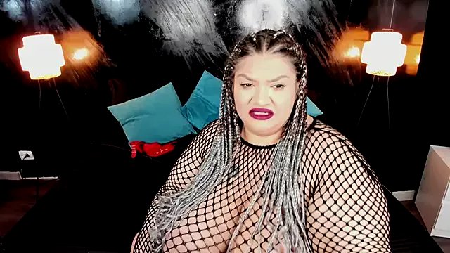 EvvaBBW on StripChat