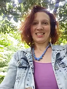 Offline Exhibitionsplit on StripChat