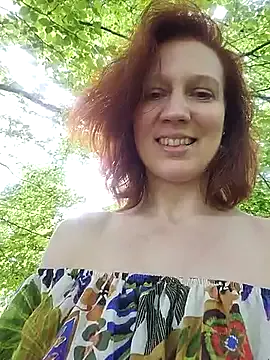 Offline Exhibitionsplit on StripChat