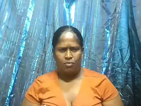 Exotic_indian95 on StripChat