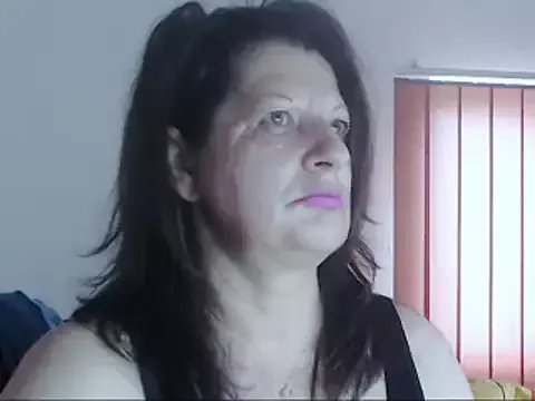 ExtasyMature on StripChat