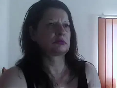 ExtasyMature on StripChat