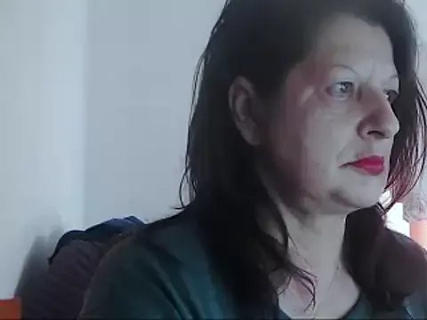 ExtasyMature on StripChat