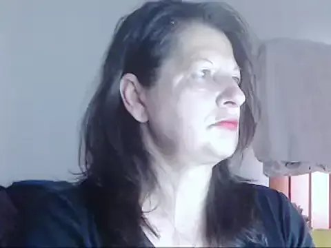 ExtasyMature on StripChat