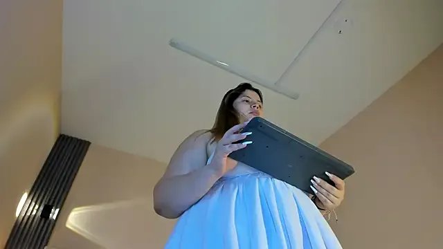 EYMI_TOMSOM on StripChat