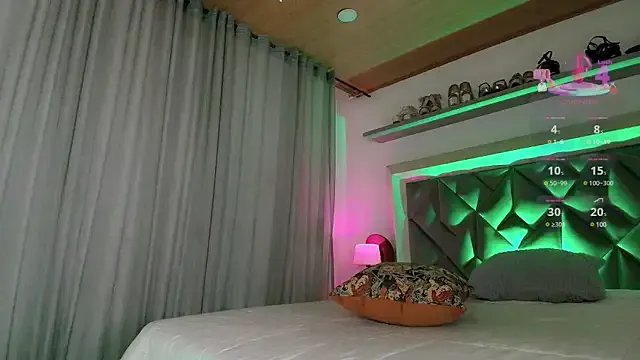 Ezraaa1 on StripChat