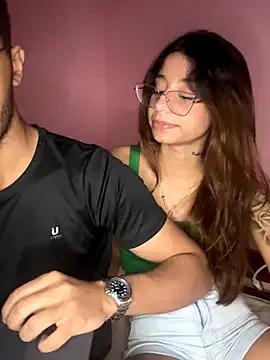 Offline FadaPerigosa on StripChat