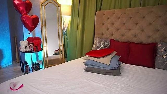 fallingangel on StripChat