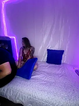 FatalAllure_Trio — 2 minutes dick slapping both girls 