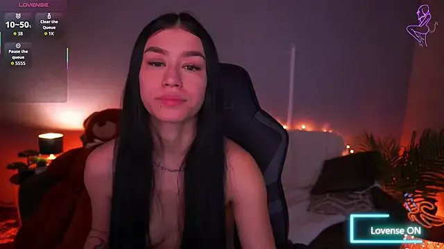 FataleNellie on StripChat