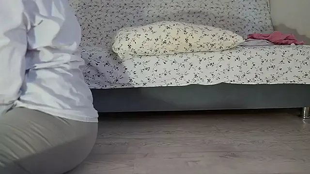 Fecvht45 on StripChat