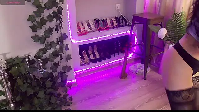 FeetVibe on StripChat