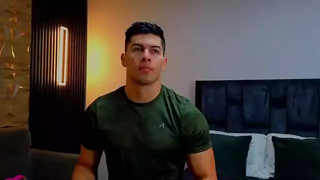 FelipeAndMarcello3 on StripChat