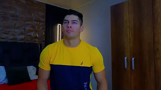 FelipeAndMarcello3 on StripChat